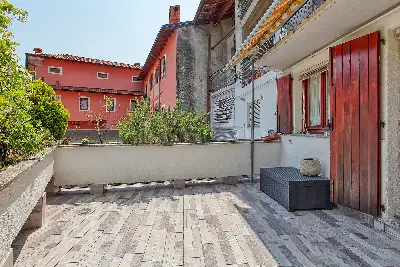 Casa Indipendente in vendita, Via Gaggio, Marchirolo