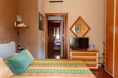 Casa in vendita, Via Mar Nero, Milano