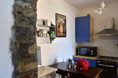 Casa Indipendente in vendita, Via Schignano, Argegno