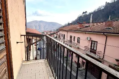 Casa in vendita, Via Garibaldi, Monteforte Irpino