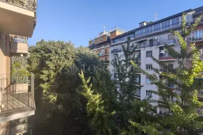 Casa in vendita, Via Venosa, Milano
