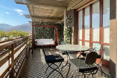 Casa in vendita, Via Costalunga, Brescia