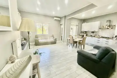 Casa in vendita, Via Firenze, Ciampino