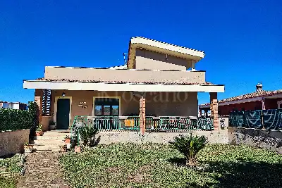 Villa Plurifamiliare in vendita, Via Tanaro 45, Ardea