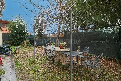 Casa Indipendente in vendita, Via Ittiri, Roma