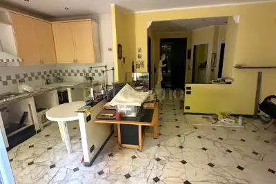 Casa in vendita, Via Monte Zovetto, Genova