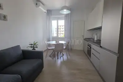 Casa in affitto, Viale Legioni Romane, Milano