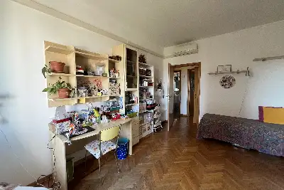 Casa in vendita, Via Giambellino, Milano