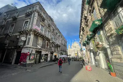 Casa in vendita, Via Giuseppe Garibaldi , Catania