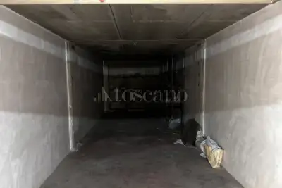Box in vendita, Via Salvatore Matarrese, Bari