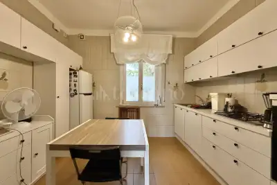 Casa in vendita, Via Milano, Peschiera del Garda
