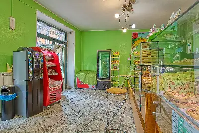 Attività Commerciale in vendita, Piazza Papa Giovanni XXIII, Luino