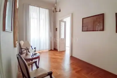 Casa in vendita, Piazza Giuseppe Garibaldi, Napoli