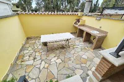 Villa Plurifamiliare in vendita, Via Volta Mantovana, Roma