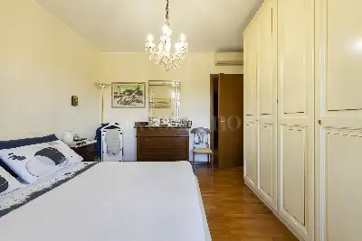 Casa in vendita, Via Adelaide Coari, Milano