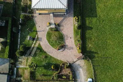 Casa in vendita, Via Benvenuto Cellini, Cantù