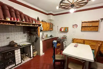 Villino a Schiera in vendita, Via degli Ossoli, Roma