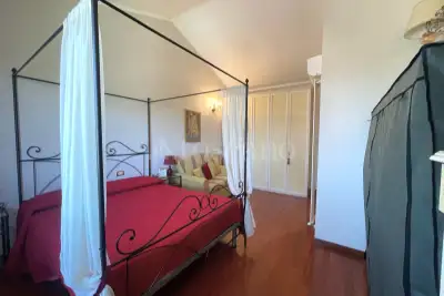 Villino a Schiera in vendita, Via Villa Mosca, Teramo