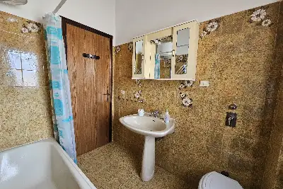 Casa in vendita, Via Svezia, Pomezia