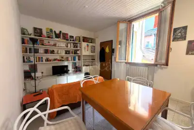 Casa in vendita, Via Santa Caterina, Bologna