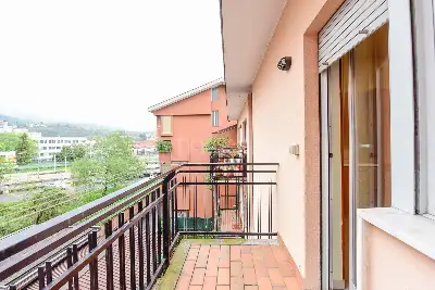 Casa in vendita, Via Dante, Erba