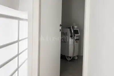 Negozio in vendita, Via Vincenzo Foppa, Milano