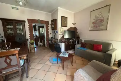 Casa in vendita, Viale dei Romagnoli, Roma