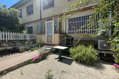 Villa Plurifamiliare in affitto, Via Giuseppe Allegranza, Roma