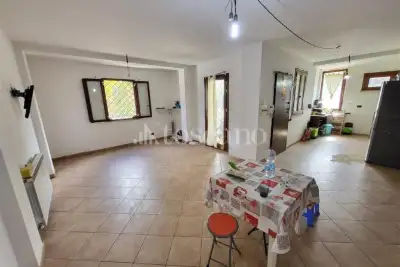 Villa in vendita, Viale di Castel Porziano, Roma