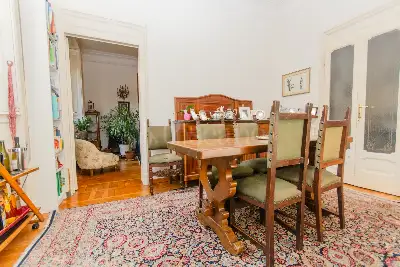 Casa in vendita, Via Sardegna 44, Milano