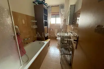 Casa in vendita, Piazzale Aldo Moro, Pomezia