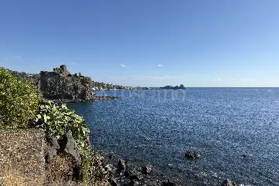 Casa in vendita, Via Cesare Battisti, Aci Castello