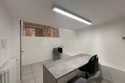 Ufficio in vendita, Via Ariberto da Intimiano, Cantù