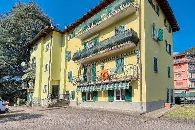 Casa in vendita, Via Rapetti, Lavena Ponte Tresa