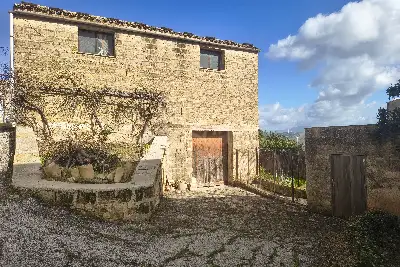 Casa Indipendente in vendita, Via Sicilia, Valderice