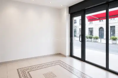 Negozio in vendita, Via Nicola Antonio Porpora, Milano