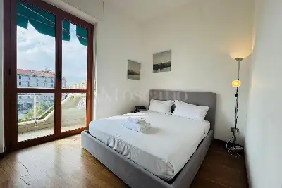 Casa in vendita, Viale Gabriele D'Annunzio, Milano