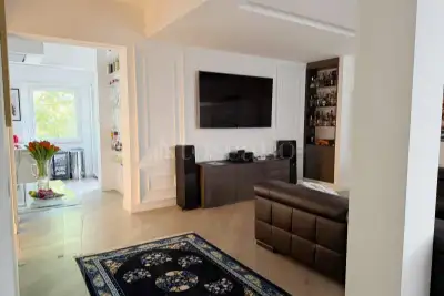 Casa in vendita, Via Dicomano, Roma