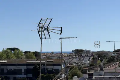 Villino a Schiera in vendita, Viale Paride, Ardea