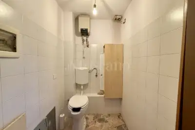 Negozio in vendita, Via Ambrogio Alciati, Milano