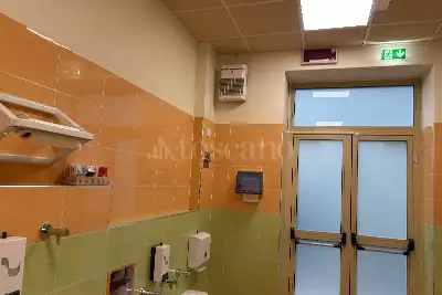 Stabile Uso Ufficio in vendita, Via Santa Gonda, Prato