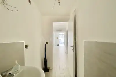 Negozio in affitto, Via Santa Cecilia, Messina