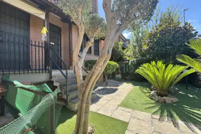 Villa Bifamiliare in vendita, Via Mario Lanza, Roma