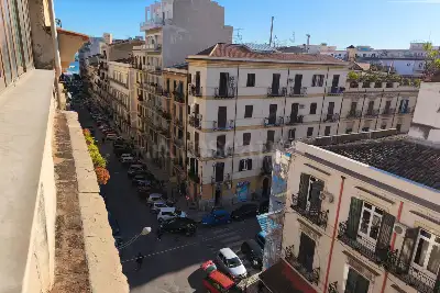 Attico in vendita, Via Mariano Stabile, Palermo