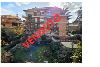 Casa in vendita, Via Francesco Vettori, Roma