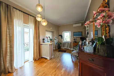 Villa Bifamiliare in vendita, Via Catullo, Ariccia