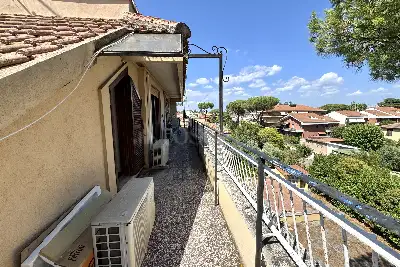 Casa in vendita, via Lagonegro, Roma