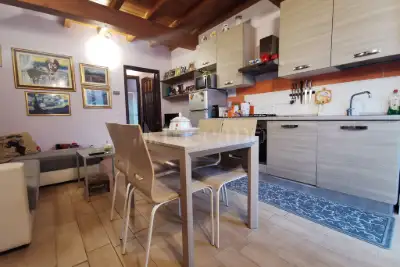 Casa in vendita, Via V Martiri della Liberazione, Bressana Bottarone