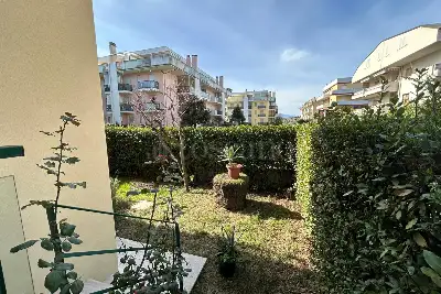 Casa in vendita, Via Delfico, Martinsicuro