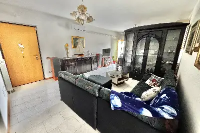 Casa in vendita, Via Firenze, Nettuno